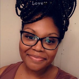 Meet your Posher, Precious